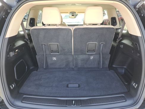 Used 2022 Jeep Grand Cherokee L Limited image 25