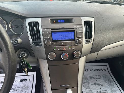 Used 2009 Hyundai Sonata GLS FWD image 17