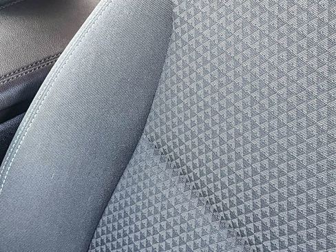 Certified 2022 Chevrolet Bolt EUV LT image 53