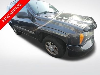 Used 2004 Chevrolet TrailBlazer LS w/ LS Preferred Equipment Group