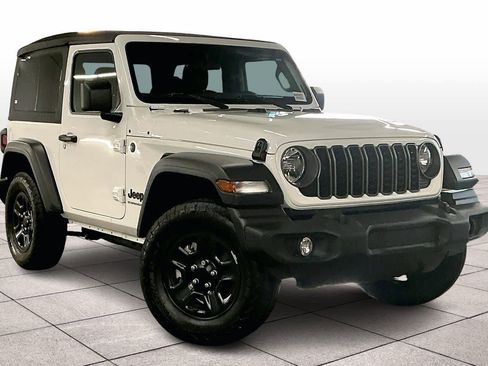 Used 2026 Jeep Wrangler Sport image 2