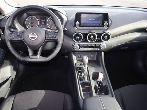 Certified 2025 Nissan Sentra S FWD image 15
