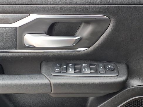 Used 2019 RAM 1500 Big Horn AWD/4WD image 17