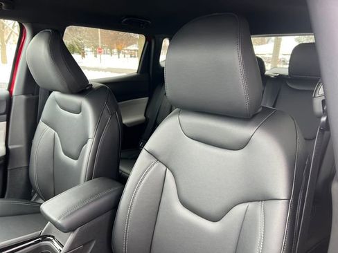 New 2026 Jeep Compass Limited image 12