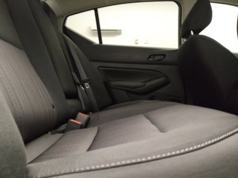 Used 2025 Nissan Altima 2.5 S FWD image 19