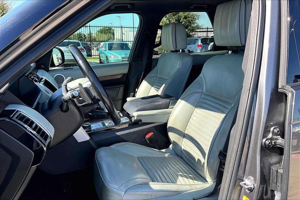 Used 2018 Land Rover Discovery HSE Luxury AWD/4WD image 29