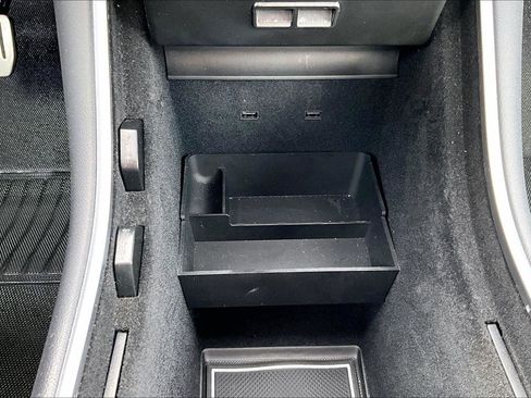 Used 2020 Tesla Model 3 Performance image 30