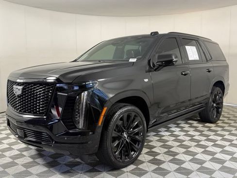 Certified 2026 Cadillac Escalade Platinum Sport AWD/4WD image 2