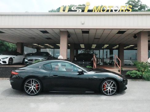 Used 2024 Maserati GranTurismo Trofeo AWD/4WD image 20