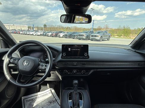 Used 2024 Honda HR-V Sport image 25