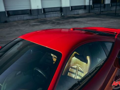 Used 2018 Ferrari 488 GTB image 37