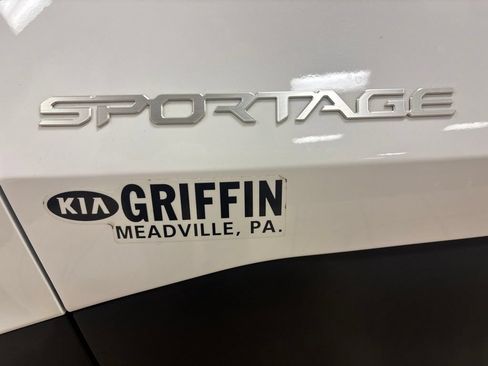 Used 2024 Kia Sportage X-Line AWD/4WD image 8