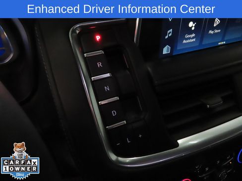 Used 2023 Chevrolet Suburban Z71 w/ Luxury Package image 17