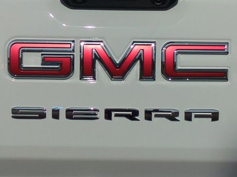 Certified 2026 GMC Sierra 1500 Elevation AWD/4WD image 32