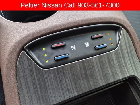 Used 2021 Toyota Venza XLE w/ Softex Package AWD/4WD image 42