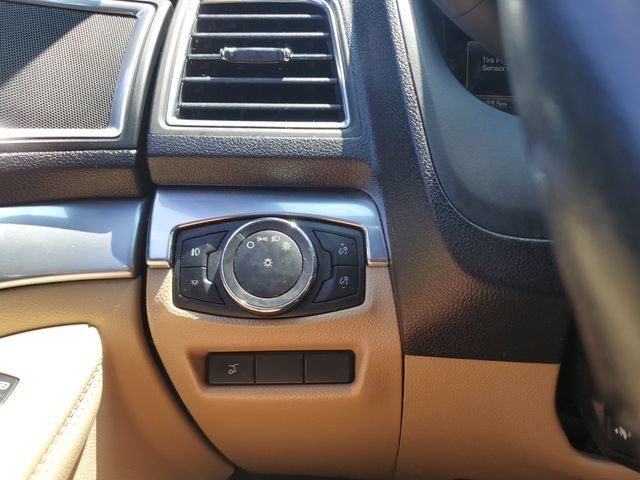 Used 2017 Ford Explorer Limited FWD image 22