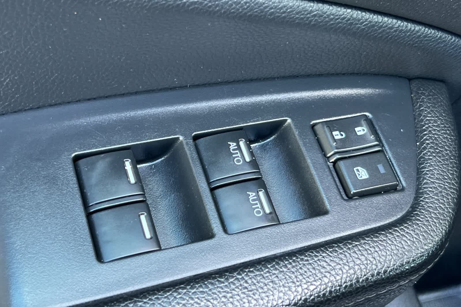 Used 2021 Honda Pilot Special Edition image 13
