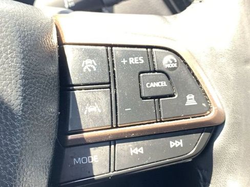 Used 2024 Toyota Grand Highlander AWD Hybrid image 29