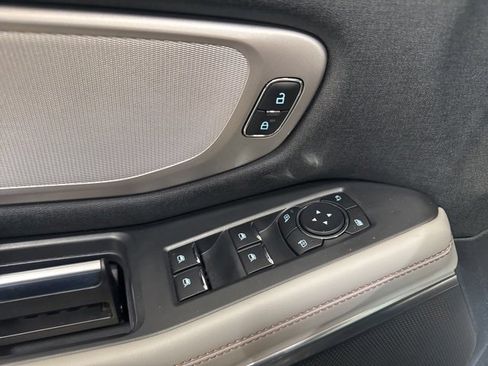 Used 2025 Ford Expedition Max Active image 26