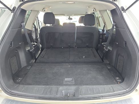 Used 2017 Nissan Pathfinder SV image 13