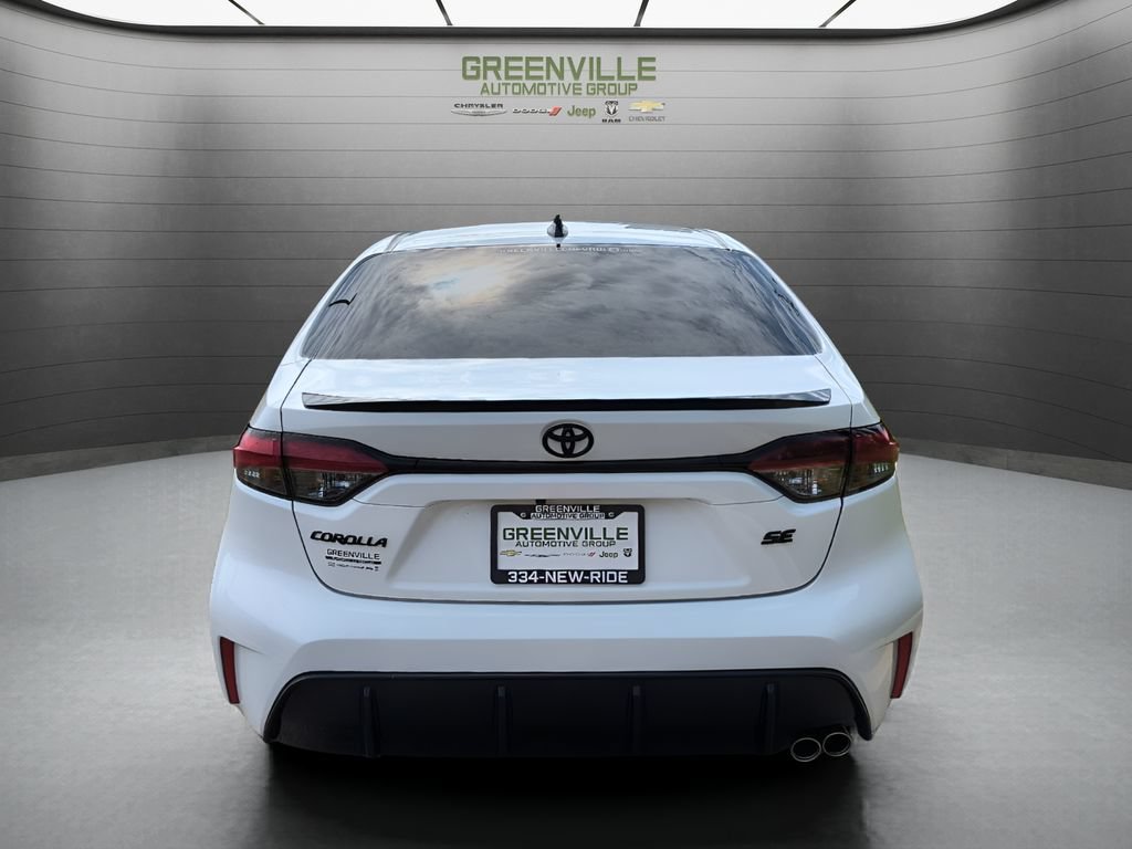 Used 2024 Toyota Corolla Sedan w/ SE Convenience Package FWD image 4