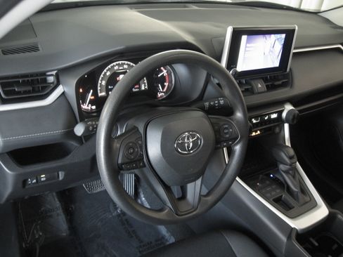 Certified 2025 Toyota RAV4 LE image 9