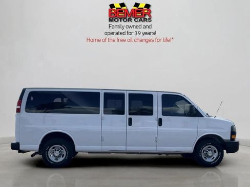Used 2020 Chevrolet Express 3500 LS image 6