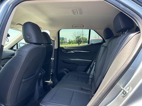 Certified 2023 Buick Envision Essence FWD image 10