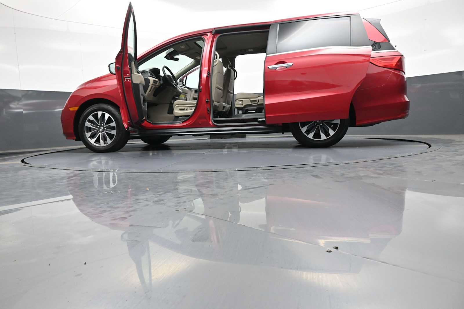 Certified 2024 Honda Odyssey EX-L image 52