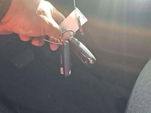 Certified 2024 Chevrolet Equinox LT image 27