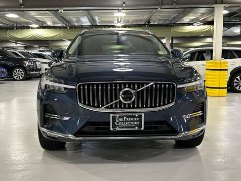 Certified 2023 Volvo XC60 B5 Ultimate w/ Climate Package AWD/4WD image 6