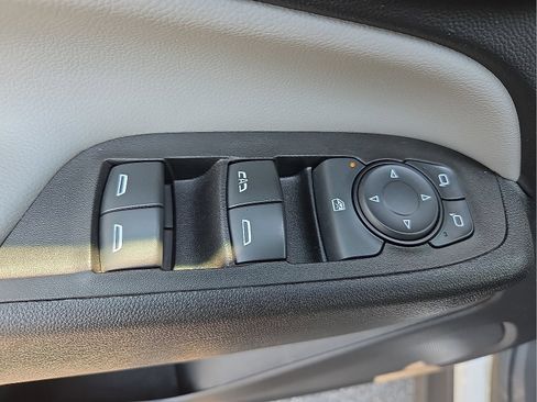 Used 2022 Chevrolet Equinox LS w/ LS Convenience Package AWD/4WD image 15