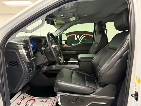 Used 2024 Ford F250 Lariat w/ Lariat Ultimate Package image 11