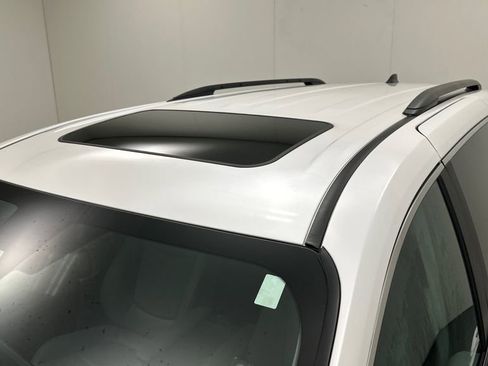 Certified 2024 Toyota Sienna XLE image 11