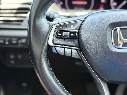 Used 2021 Honda Accord Touring image 24