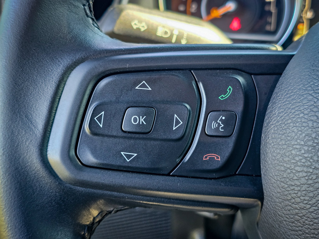 Used 2021 Jeep Gladiator Sport AWD/4WD image 18
