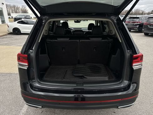 Used 2021 Volkswagen Atlas SE image 25