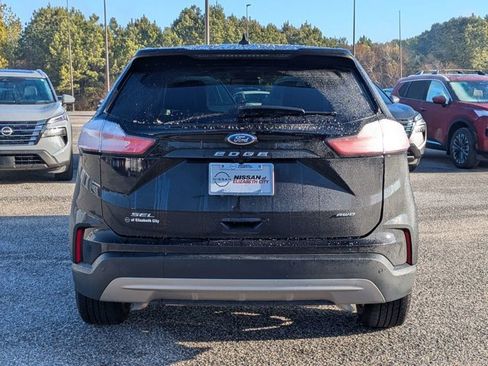 Used 2024 Ford Edge SEL image 5