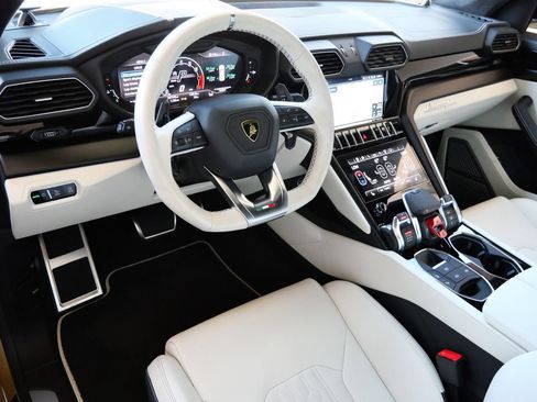 Used 2023 Lamborghini Urus S AWD/4WD image 14