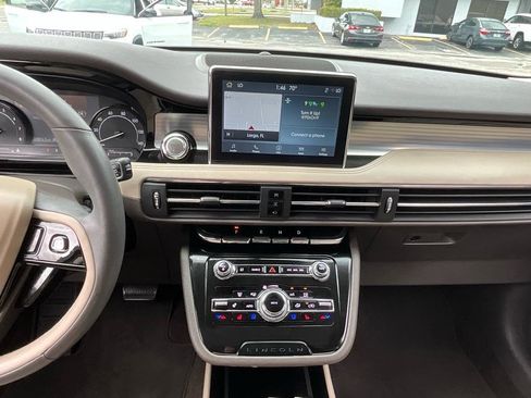 Used 2022 Lincoln Corsair FWD w/ Equipment Group 101A image 18