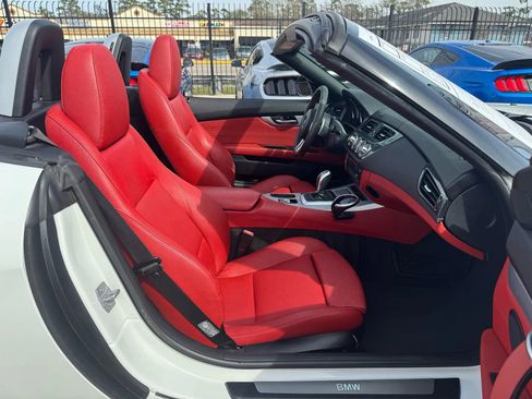 Used 2014 BMW Z4 sDrive35i image 20