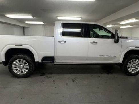 Certified 2022 GMC Sierra 2500 Denali AWD/4WD image 9