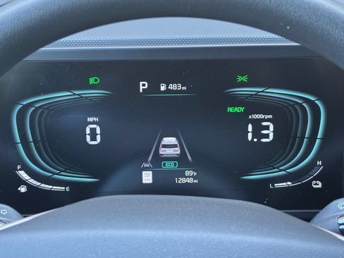 Used 2026 Kia Niro LX FWD image 38