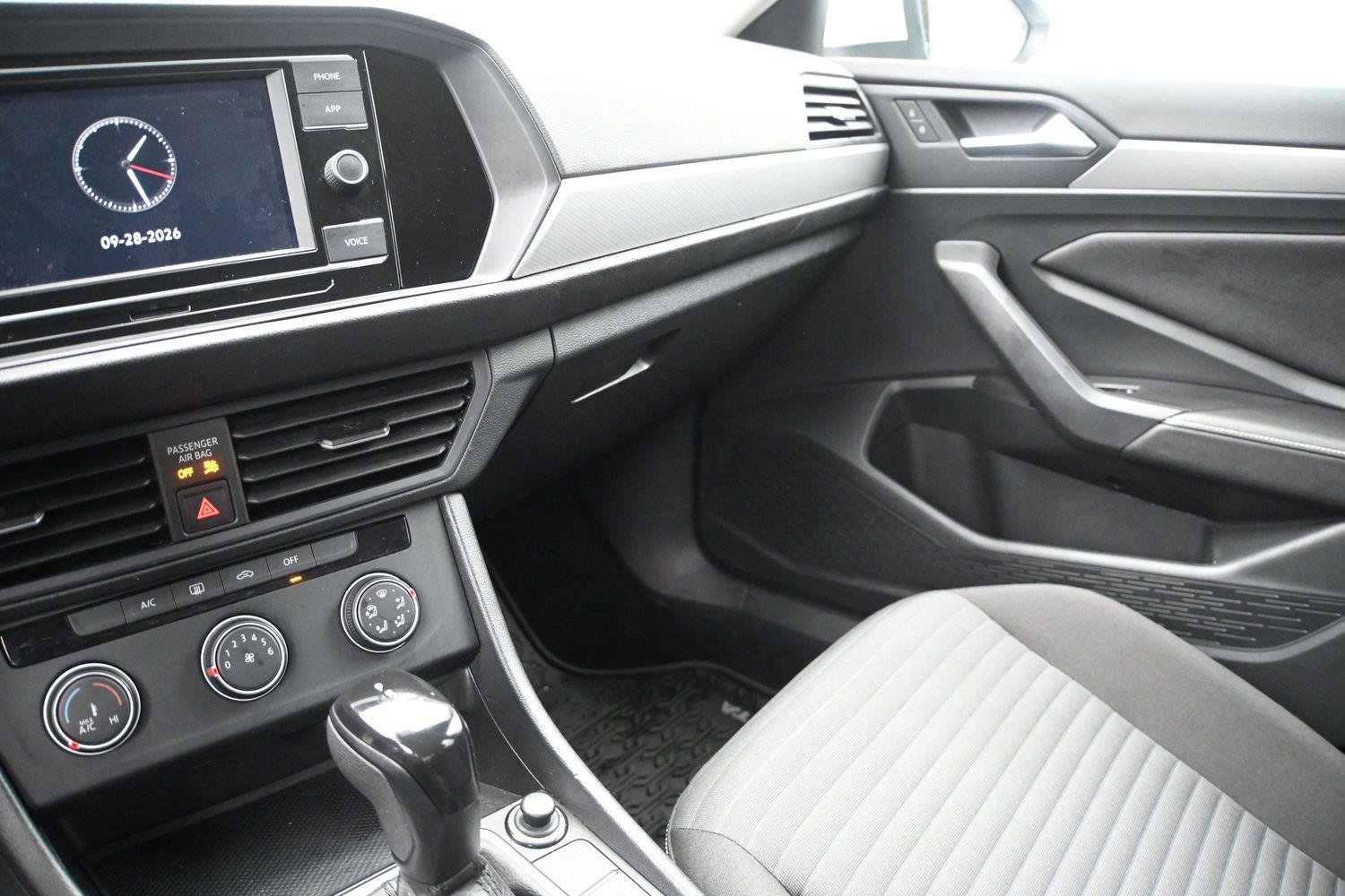 Used 2023 Volkswagen Jetta S FWD image 4