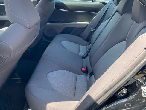 Used 2024 Toyota Camry LE image 6