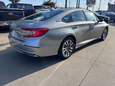 Used 2021 Honda Accord Hybrid image 5