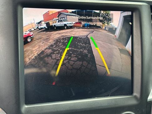 Used 2022 RAM 1500 Classic SLT image 26