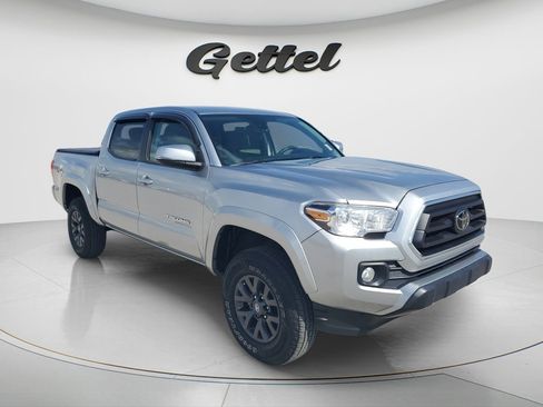 Certified 2023 Toyota Tacoma SR5 w/ Technology Package AWD/4WD image 3