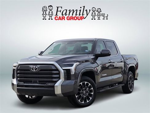 Used 2025 Toyota Tundra Limited image 1