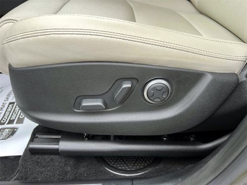 Certified 2022 Genesis GV70 2.5T w/ Cargo Package image 14